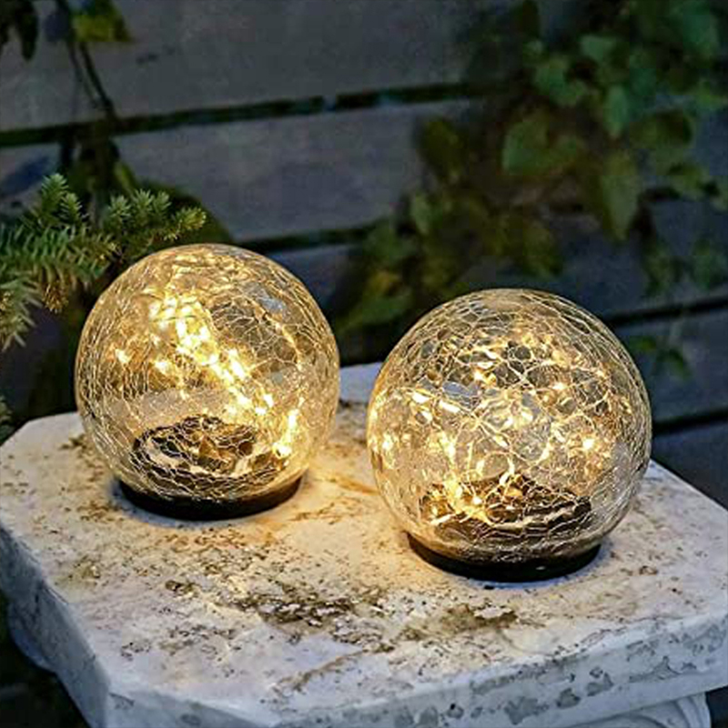 Solar Crack Glass Ball With Garland Inside, Large