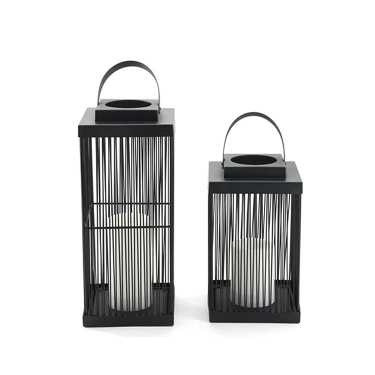 "Fresno" Rattan Lantern with Battery LED Candle ，Small